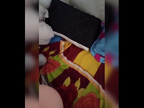 ❤️ Wandinogara naye anogara ega kumba nekuti murume wake anoenda kuzororo ini ndinotora mukana wekusvira nekuzadza mbongoro yake nemukaka. ❤❌  ﹏